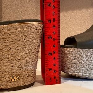 MICHAEL Michael Kors Cunningham Espadrille Wedge: Like new, worn twice
